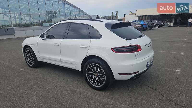 Внедорожник / Кроссовер Porsche Macan 2018 в Киеве