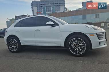 Внедорожник / Кроссовер Porsche Macan 2018 в Киеве