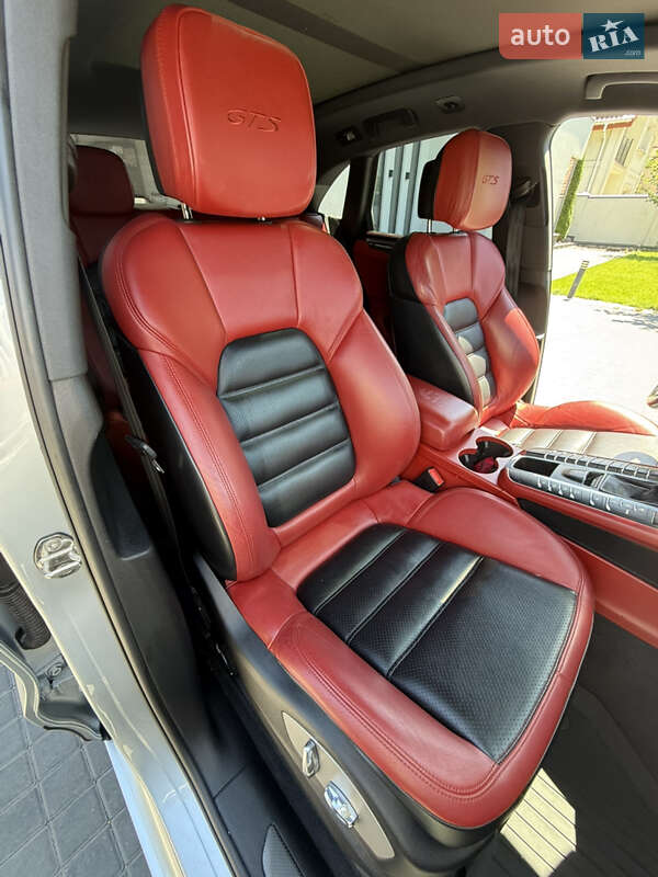 Внедорожник / Кроссовер Porsche Macan 2017 в Кропивницком