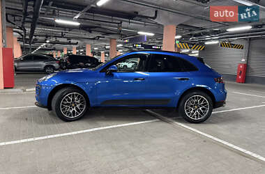Позашляховик / Кросовер Porsche Macan 2018 в 