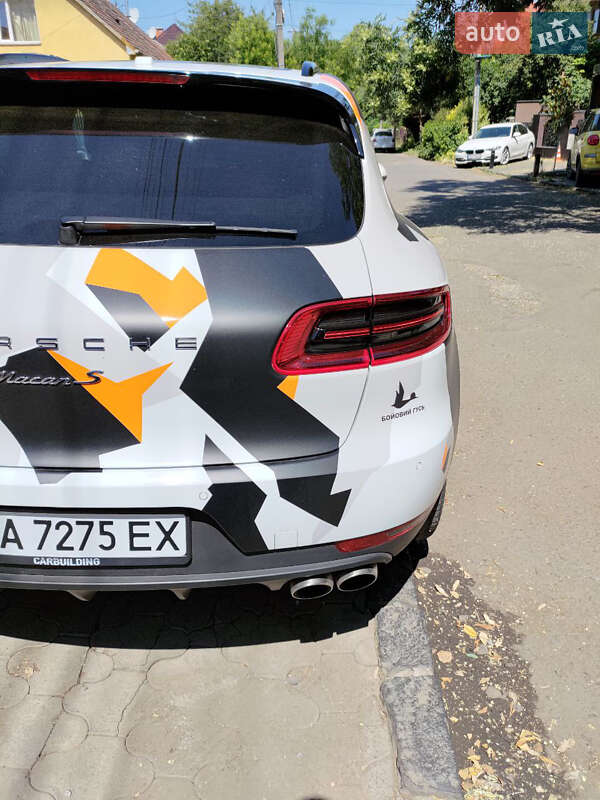 Внедорожник / Кроссовер Porsche Macan 2018 в Киеве фото 9 Внедорожник / Кроссовер Porsche Macan 2018 в Киеве