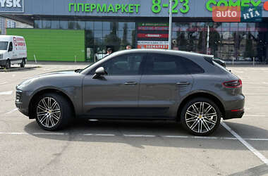 Внедорожник / Кроссовер Porsche Macan 2014 в 