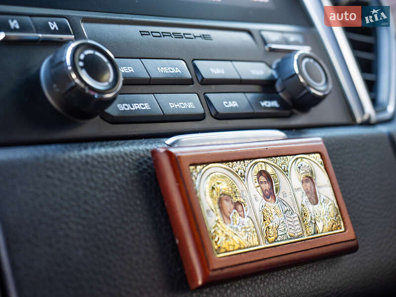 Внедорожник / Кроссовер Porsche Macan 2016 в Киеве фото 23 Внедорожник / Кроссовер Porsche Macan 2016 в Киеве