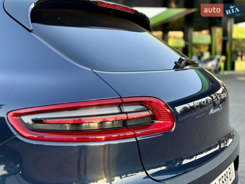 Внедорожник / Кроссовер Porsche Macan 2014 в Кременчуге