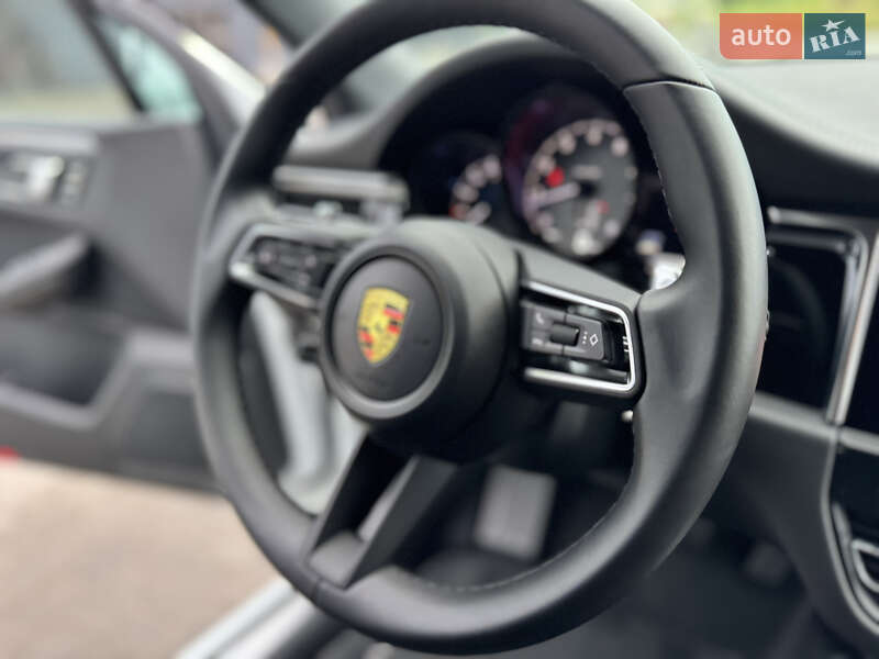 Позашляховик / Кросовер Porsche Macan 2023 в Вінниці