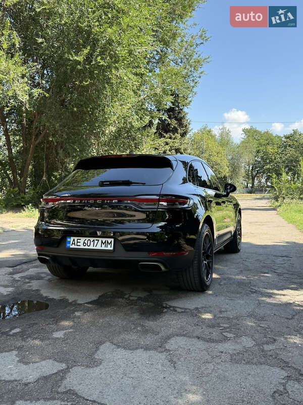 Позашляховик / Кросовер Porsche Macan 2020 в Дніпрі
