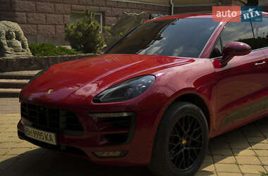 Внедорожник / Кроссовер Porsche Macan 2017 в 