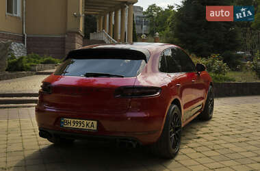 Внедорожник / Кроссовер Porsche Macan 2017 в 
