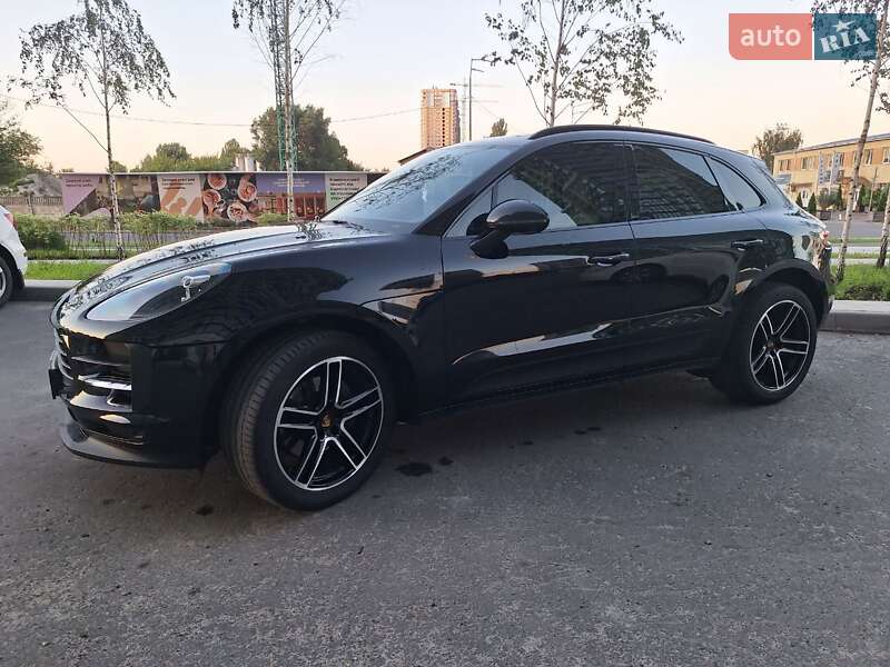Внедорожник / Кроссовер Porsche Macan 2019 в Киеве