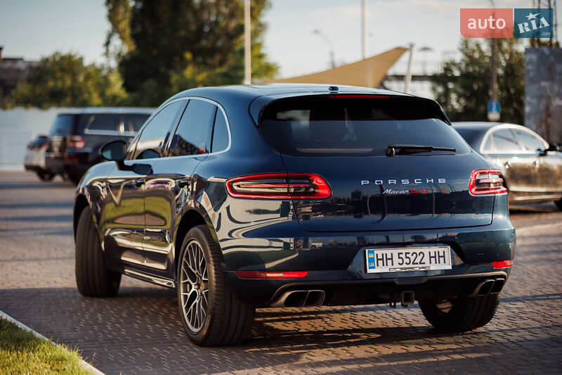 Porsche Macan 2015