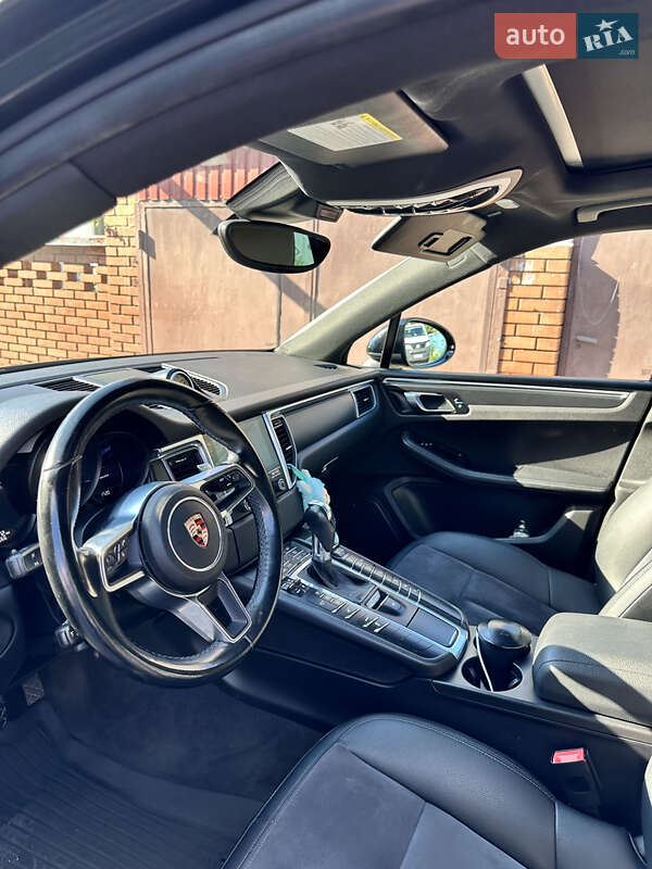 Внедорожник / Кроссовер Porsche Macan 2016 в Виннице