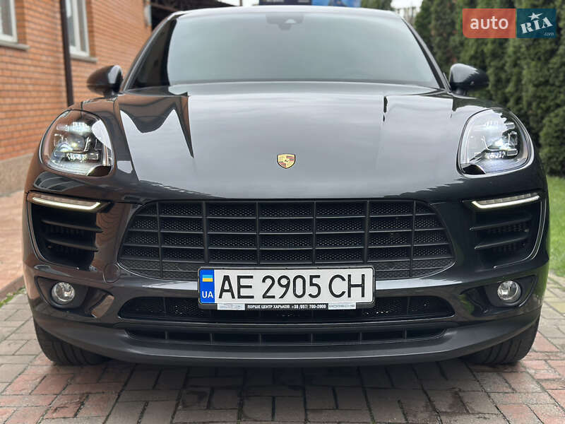 Внедорожник / Кроссовер Porsche Macan 2017 в Киеве