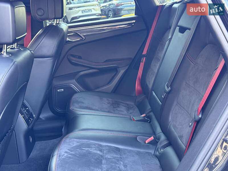 Внедорожник / Кроссовер Porsche Macan 2017 в Киеве фото 33 Внедорожник / Кроссовер Porsche Macan 2017 в Киеве