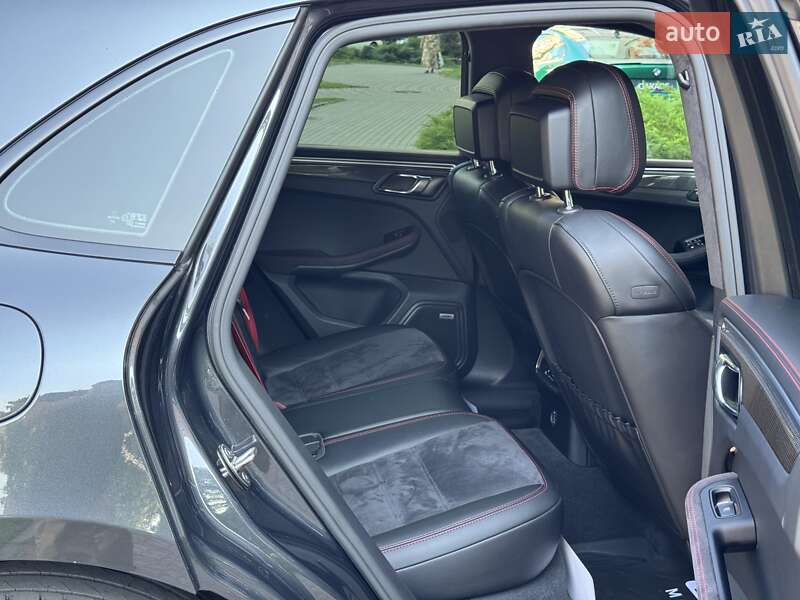 Внедорожник / Кроссовер Porsche Macan 2017 в Киеве фото 36 Внедорожник / Кроссовер Porsche Macan 2017 в Киеве