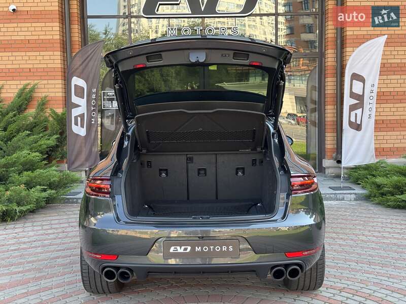 Внедорожник / Кроссовер Porsche Macan 2017 в Киеве фото 8 Внедорожник / Кроссовер Porsche Macan 2017 в Киеве