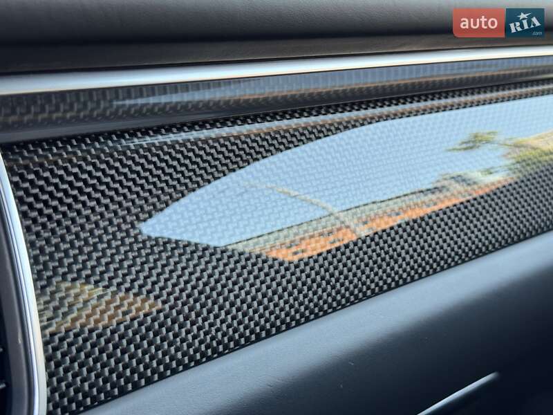 Внедорожник / Кроссовер Porsche Macan 2017 в Киеве фото 25 Внедорожник / Кроссовер Porsche Macan 2017 в Киеве