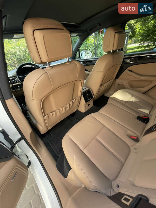 Внедорожник / Кроссовер Porsche Macan 2024 в Коростене фото 11 Внедорожник / Кроссовер Porsche Macan 2024 в Коростене