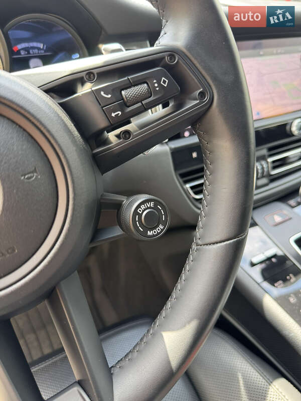 Внедорожник / Кроссовер Porsche Macan 2022 в Киеве фото 34 Внедорожник / Кроссовер Porsche Macan 2022 в Киеве