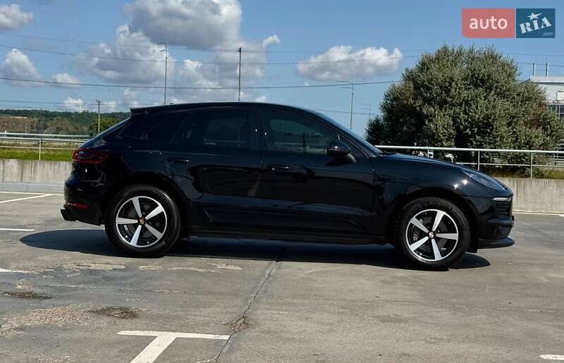 Внедорожник / Кроссовер Porsche Macan 2018 в Киеве фото 7 Внедорожник / Кроссовер Porsche Macan 2018 в Киеве