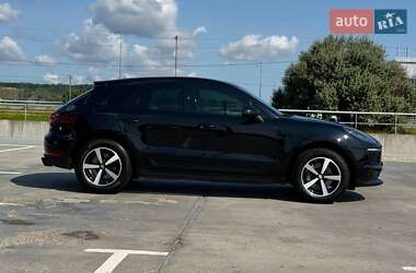 Внедорожник / Кроссовер Porsche Macan 2018 в 