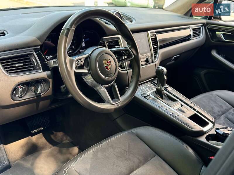 Внедорожник / Кроссовер Porsche Macan 2018 в Киеве фото 17 Внедорожник / Кроссовер Porsche Macan 2018 в Киеве
