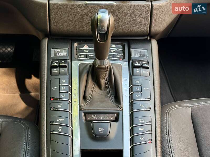 Внедорожник / Кроссовер Porsche Macan 2018 в Киеве фото 32 Внедорожник / Кроссовер Porsche Macan 2018 в Киеве