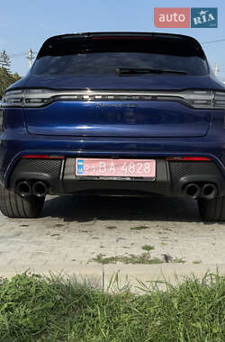 Внедорожник / Кроссовер Porsche Macan 2022 в 
