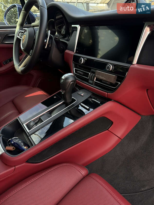 Внедорожник / Кроссовер Porsche Macan 2022 в Черновцах