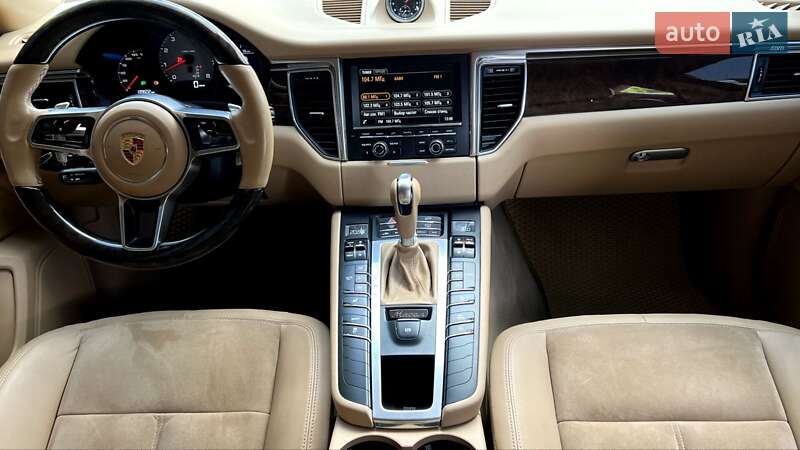 Внедорожник / Кроссовер Porsche Macan 2014 в Ивано-Франковске