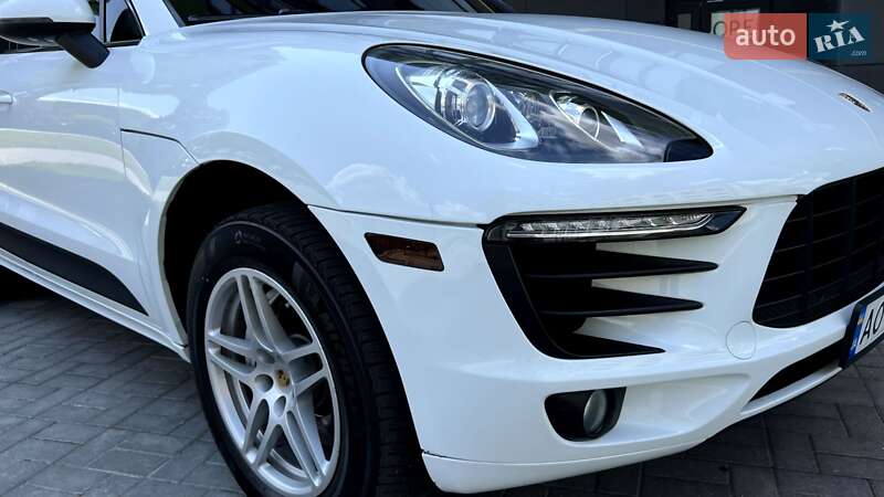 Внедорожник / Кроссовер Porsche Macan 2014 в Ивано-Франковске