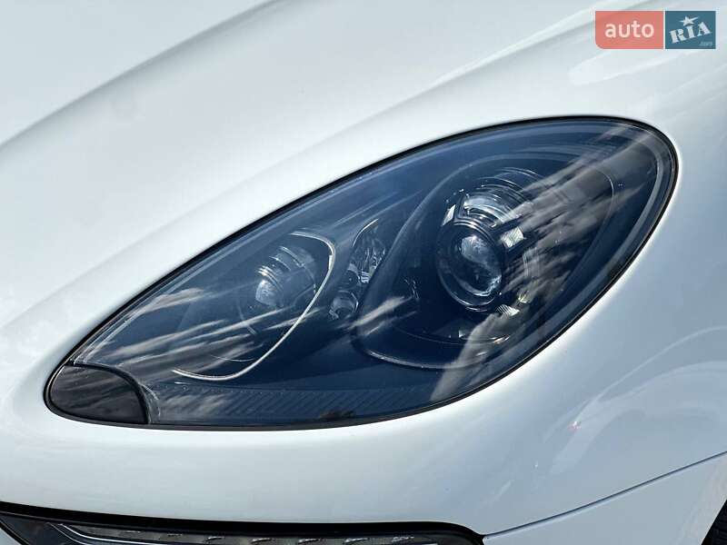 Внедорожник / Кроссовер Porsche Macan 2017 в Киеве фото 10 Внедорожник / Кроссовер Porsche Macan 2017 в Киеве