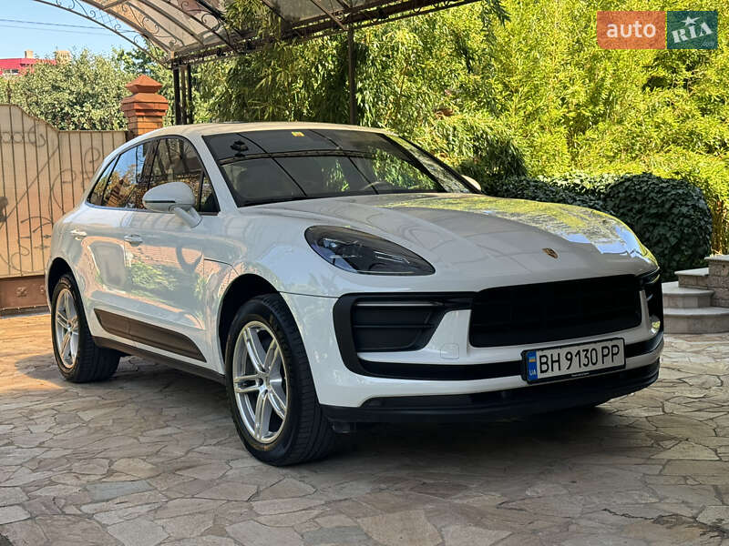 Внедорожник / Кроссовер Porsche Macan 2022 в Одессе