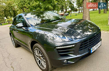 Внедорожник / Кроссовер Porsche Macan 2018 в 
