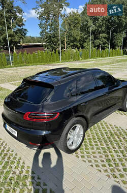 Внедорожник / Кроссовер Porsche Macan 2018 в 
