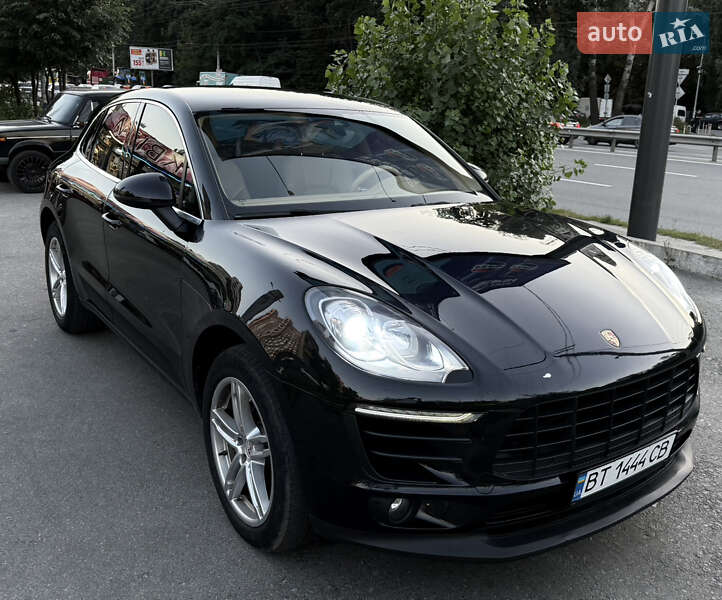 Porsche Macan 2015