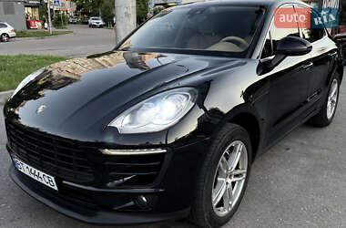 Porsche Macan 2015