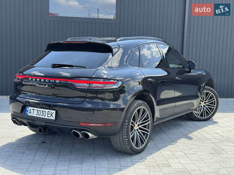 Внедорожник / Кроссовер Porsche Macan 2021 в Коломые