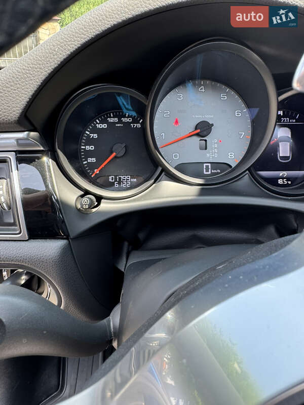 Внедорожник / Кроссовер Porsche Macan 2017 в Львове