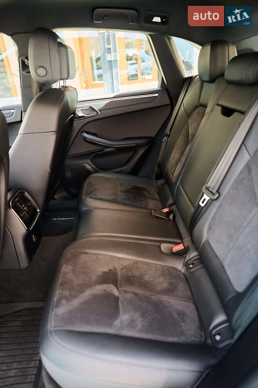 Внедорожник / Кроссовер Porsche Macan 2020 в Харькове