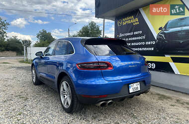 Внедорожник / Кроссовер Porsche Macan 2015 в 