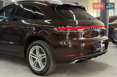 Внедорожник / Кроссовер Porsche Macan 2019 в 