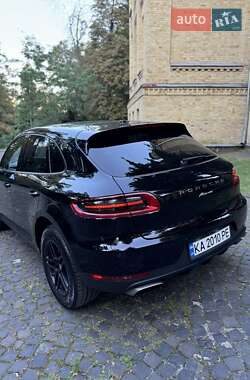 Porsche Macan 2017