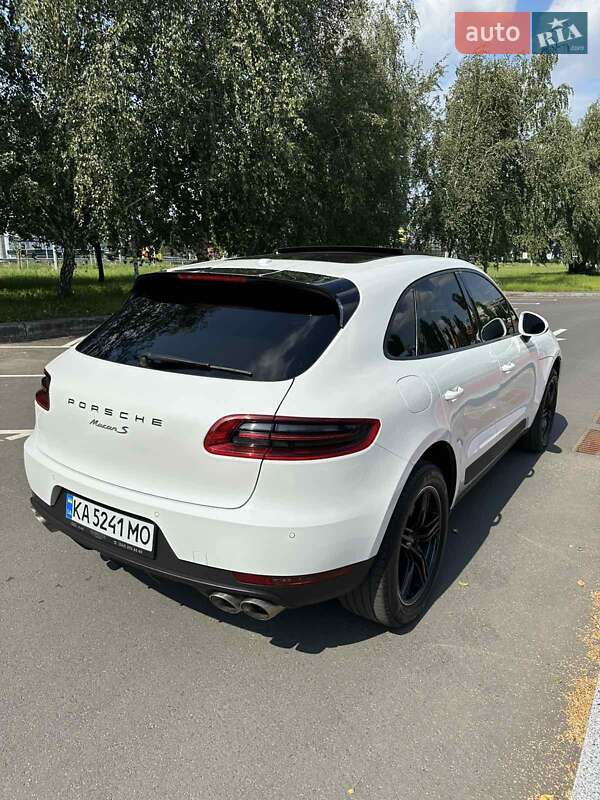 Внедорожник / Кроссовер Porsche Macan 2014 в Киеве фото 9 Внедорожник / Кроссовер Porsche Macan 2014 в Киеве