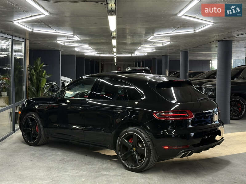 Внедорожник / Кроссовер Porsche Macan 2017 в Одессе