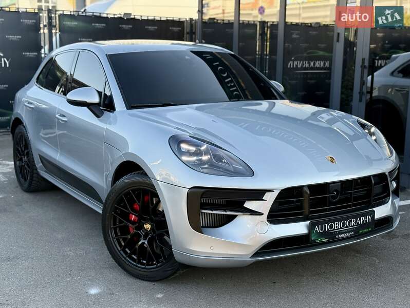 Porsche Macan 2020