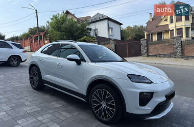 Внедорожник / Кроссовер Porsche Macan 2025 в Киеве
