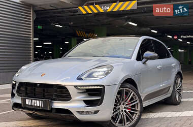 Позашляховик / Кросовер Porsche Macan 2016 в Києві