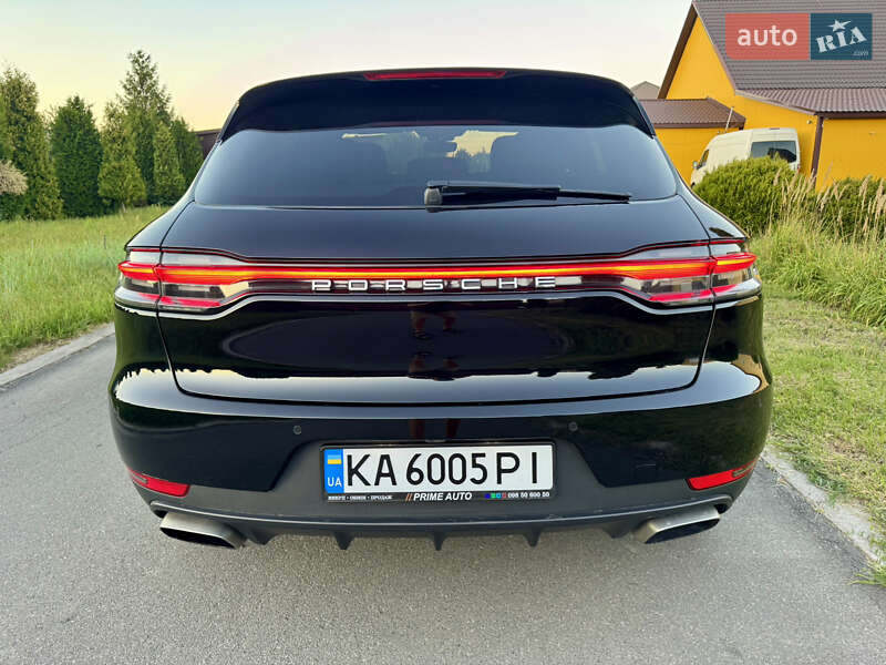 Внедорожник / Кроссовер Porsche Macan 2019 в Киеве