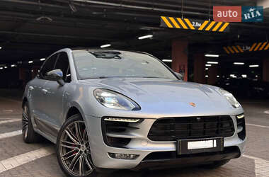 Porsche Macan 2016