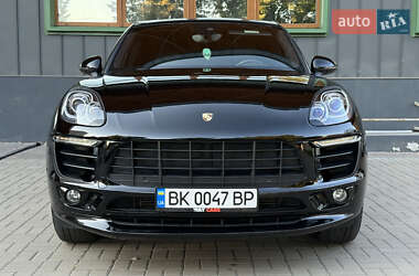 Внедорожник / Кроссовер Porsche Macan 2016 в 